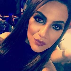 Meet your Posher, Mirna